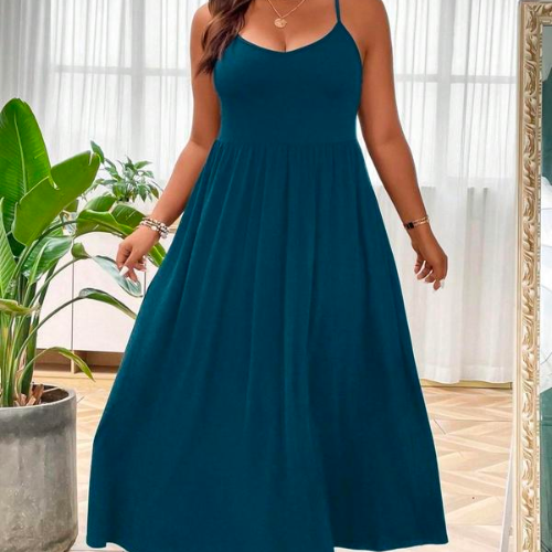 Vestido fruncido con tirantes delgados