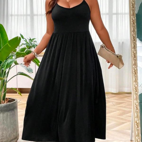 Vestido fruncido con tirantes delgados