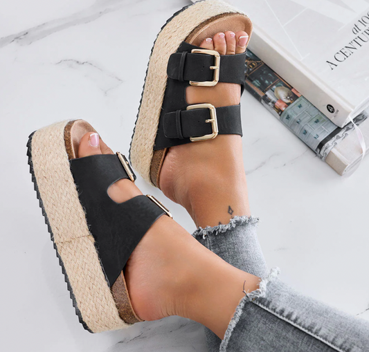 Sandalias con suelas ortopédicas