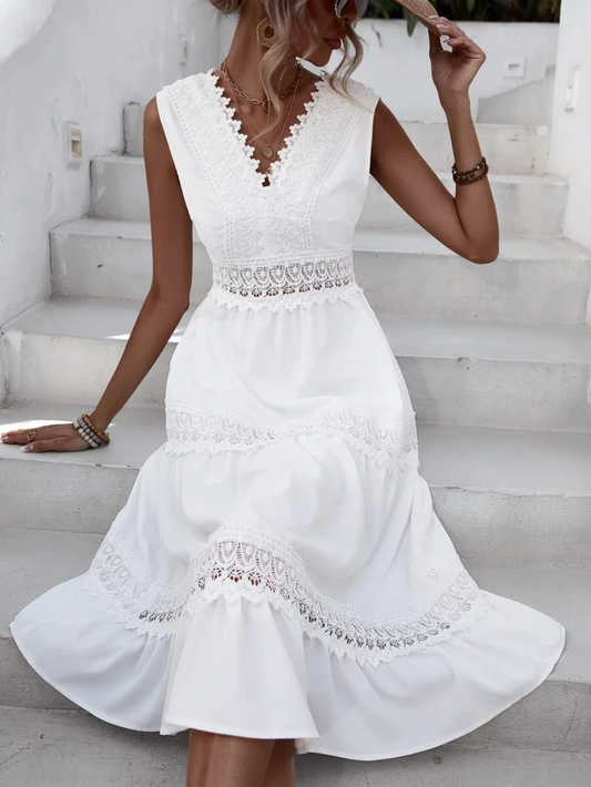 Vestido con encaje guipur y volantes